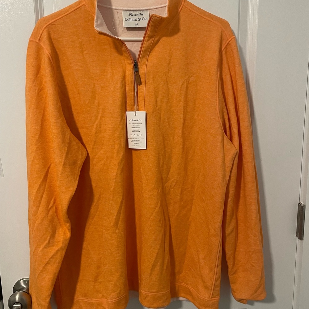 Sold!!  Collars  & Co Men’s Reversible Quarter Zip Pullover Size M Yellow and